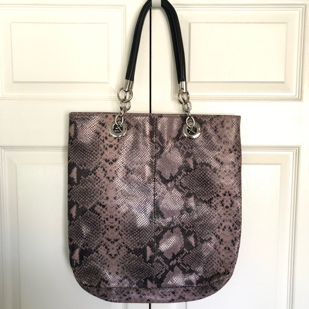 Cynthia Rowley Python Pattern Leather Tote Os - image 8